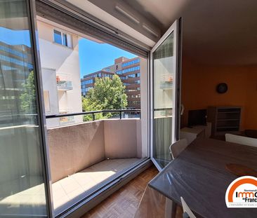 Location Appartement 2 pièces 51m² - Photo 3