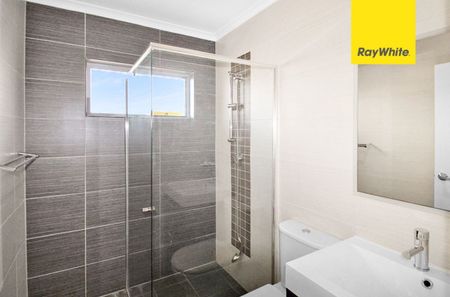 Ultra-Convenient Modern Apartment - Photo 5