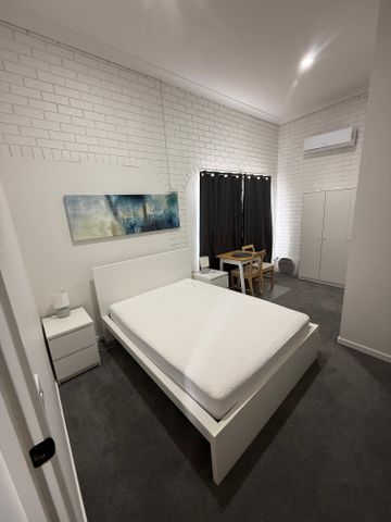 Sunshine West - Photo 2