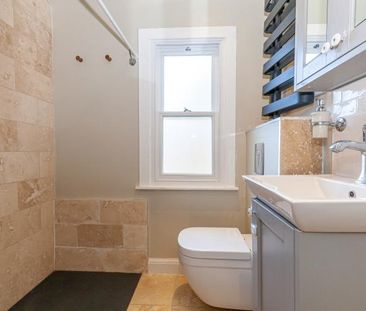 3 bedroom detached house to rent - Photo 5