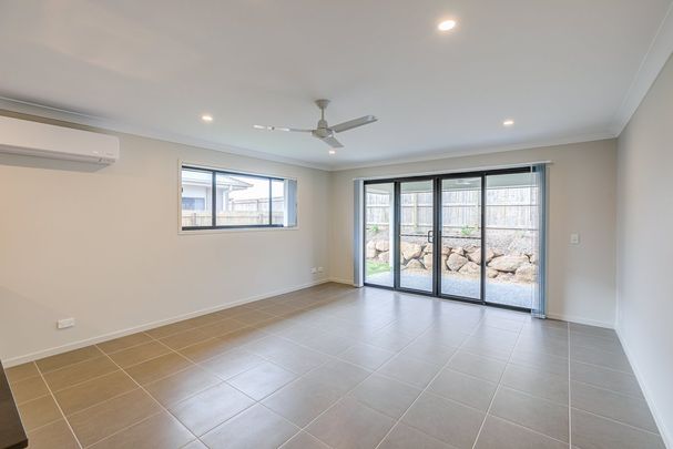 Brand-New Family Home in Park Lane Reserve! - Photo 1