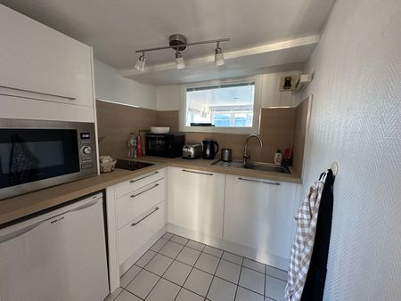 Location Appartement 2 pièces 46m² - Photo 5