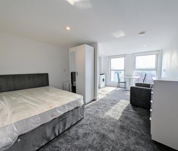 Studio to rent - Photo 3