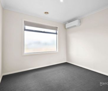 Modern Two - Storey home in Lara! - Photo 4