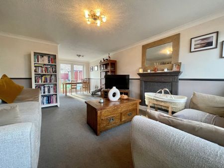 Daisy Hill Avenue, Leeds, Morley - Photo 2