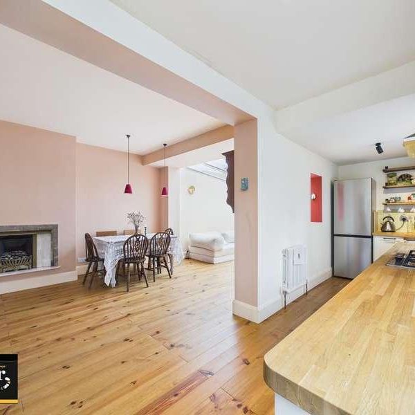 Chislehurst Avenue, Blackpool, FY4 - Photo 1