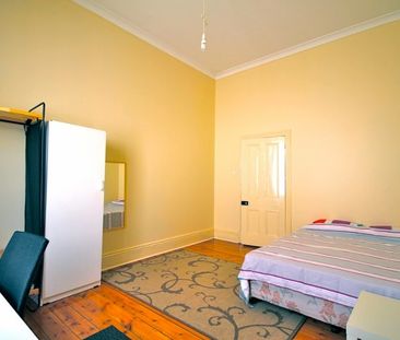 5-bedroom shared house, Henley Beach Rd - Photo 5