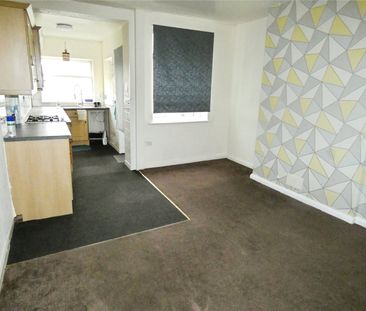 3 bedroom house to rent Silk Street, Sutton-in-Ashfield, Nottingham... - Photo 5