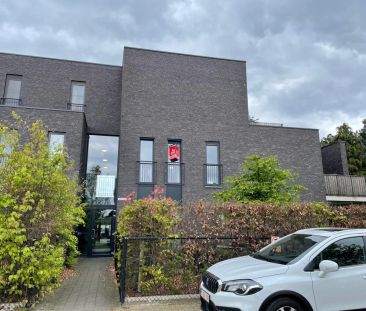 Zeer goed gelegen, recent appartement met 2 slaapkamers te huur in ... - Foto 3