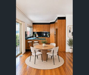 Stylish & Comfortable Living in a Quiet Preston Location - Photo 4