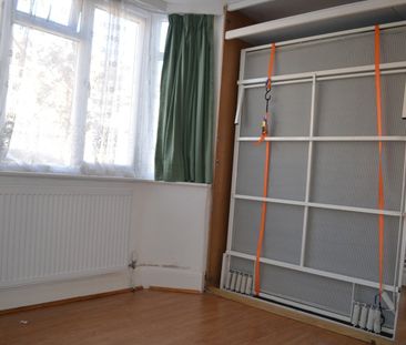 Studio Flat, Blandford Road, BR3 - Photo 4