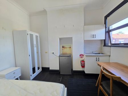 4/1 Johnston Street, Annandale NSW 2038 - Apartment For Rent | Domain - Photo 2