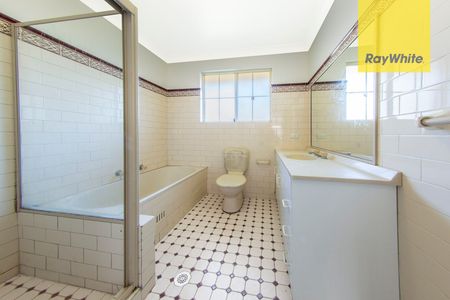 Spacious 2 Bedroom Apartment - Photo 5