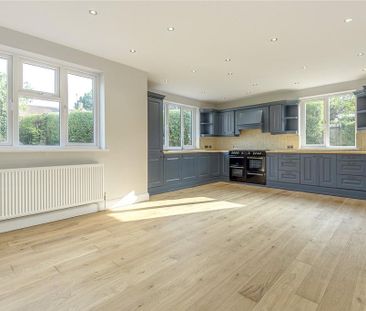 5 bedroom detached house to rent - Photo 6