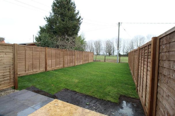 2 bedroom semi-detached house to rent - Photo 1