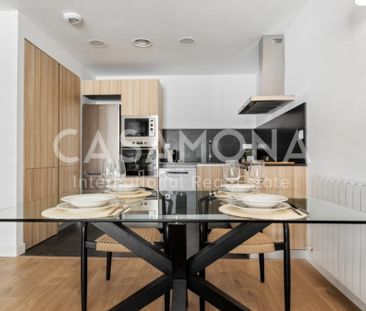 Modern and Chic Apartment in Gracia - Photo 4