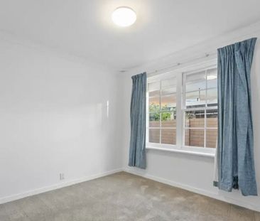 31 Bernley Drive, Viveash WA 6056 - House For Rent | Domain - Photo 4