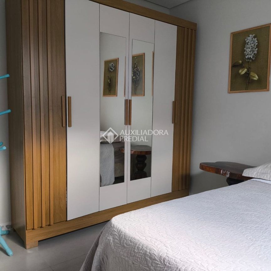 Casa com 2 quartos e 145m² para alugar em São João do Rio Vermelho, Florianópolis. - Foto 1