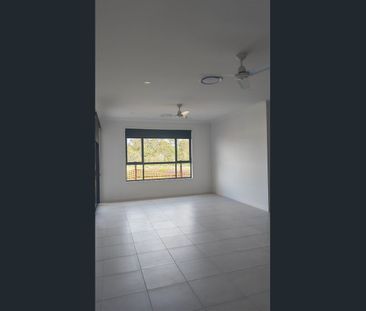 Brand New Spacious Family Home! Peaceful & Convenient!Pets upon app... - Photo 1