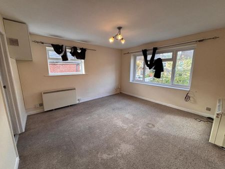 2 bedroom maisonette to rent - Photo 3