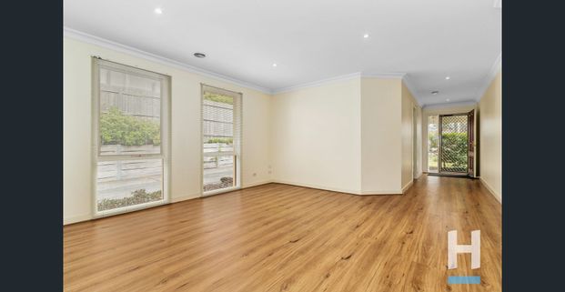 Spacious Unit in a Prime Frankston Location - Photo 1