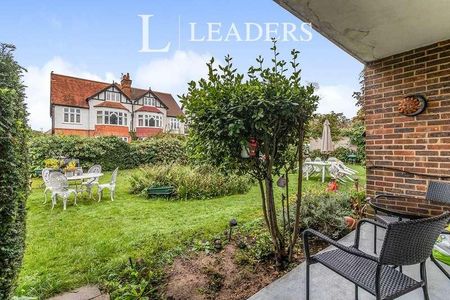 Heath Road, Weybridge, Surrey, KT13 - Photo 5