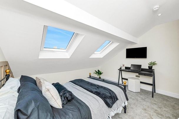 6 bedroom house to rent - Photo 1