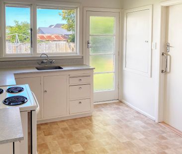 Easy Care Living Close to the City - Photo 5