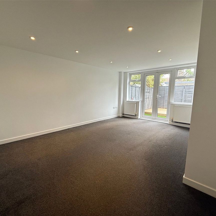 Jasmin Road, Epsom, Surrey, KT19 9EA - Photo 1