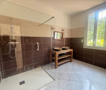 Location Maison 3 pièces 67m² TOULON 83000 - Photo 3