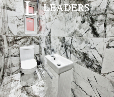 4 bedroom detached house to rent - Photo 5