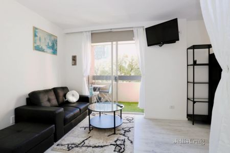 39/171 Flemington Road, North Melbourne, Melbourne - Photo 2