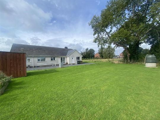 227 Tandragee Road, Portadown, BT62 3RA - Photo 1