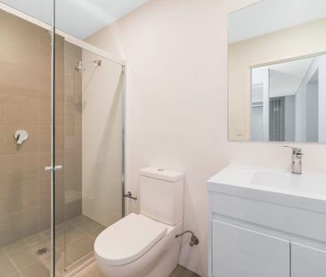 Stylish Apartment in the Heart of Bankstown - Photo 6