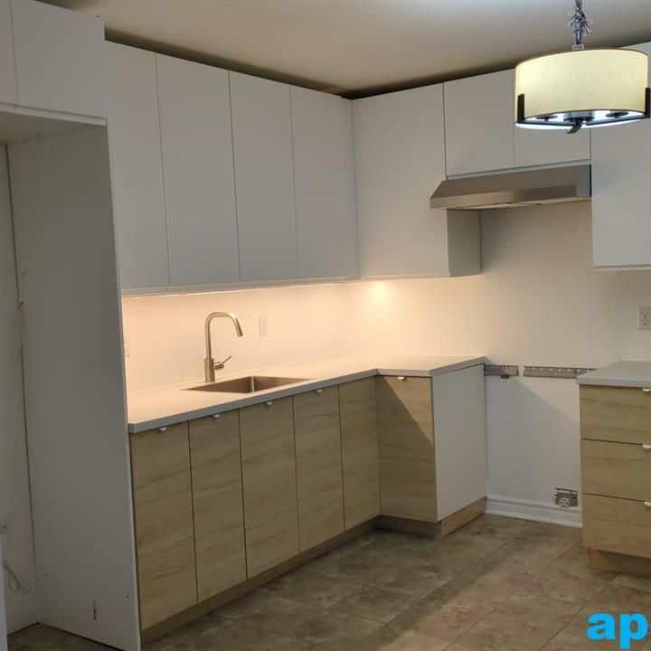Saint-Jérôme – Appartement 4 1/2 avec 2 chambres et un stationnement extérieur à louer - Photo 1