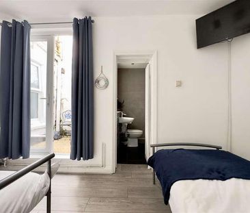 Beachfield Avenue, Newquay, TR7 - Photo 6