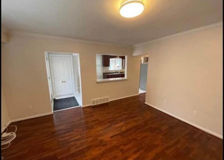 For Lease - 806 Scarborough Golf Clu Road, Toronto, Ontario - Photo 5