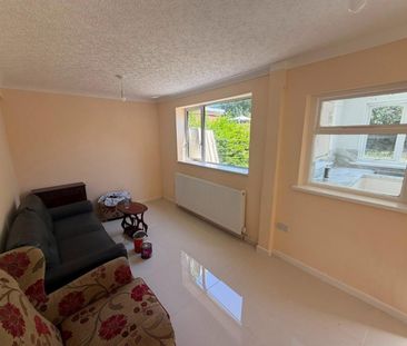 South Drive, Fulwood, Preston - Photo 3