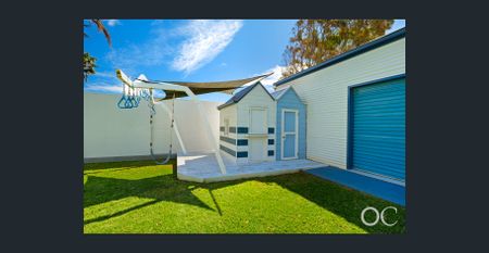 Open the Door to Your Coastal Escape - Photo 5