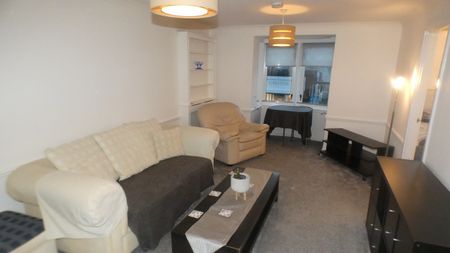 Rutland Court, Glasgow, G51 1JW - Photo 2