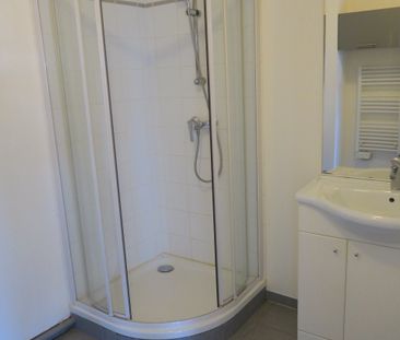 Location Appartement 2 pièces 42m² - Photo 6