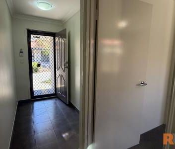 Low Maintenance 3x2 Unit in Small Complex - Photo 5