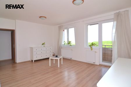 Pronájem bytu 2+kk v osobním vlastnictví 48 m², Praha 5 - Hlubočepy - Фото 2