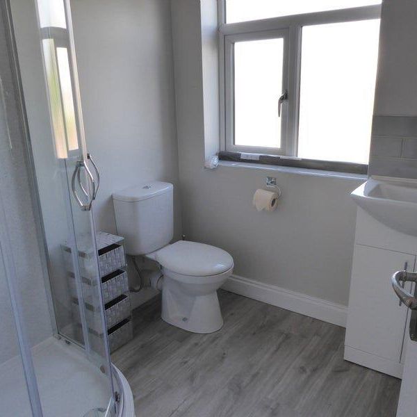 1 bedroom semi-detached house to rent - Photo 1