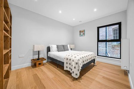 4 bedroom detached house to rent - Photo 5