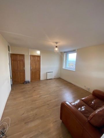2 Bed Flat, St. Georges Court, M15 - Photo 4