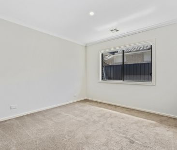 Spacious Four Bedroom Home in Strathnairn � Your Perfect Family Ret... - Photo 3