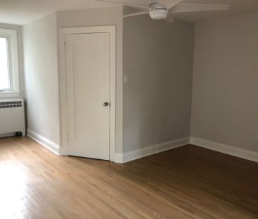 For Lease - 14 Avonhurst Road, Toronto, Ontario - Photo 5