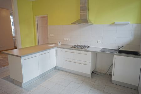 Location Appartement 4 pièces 73m² - Photo 2