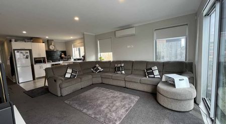 Park Up On Pense - Photo 4